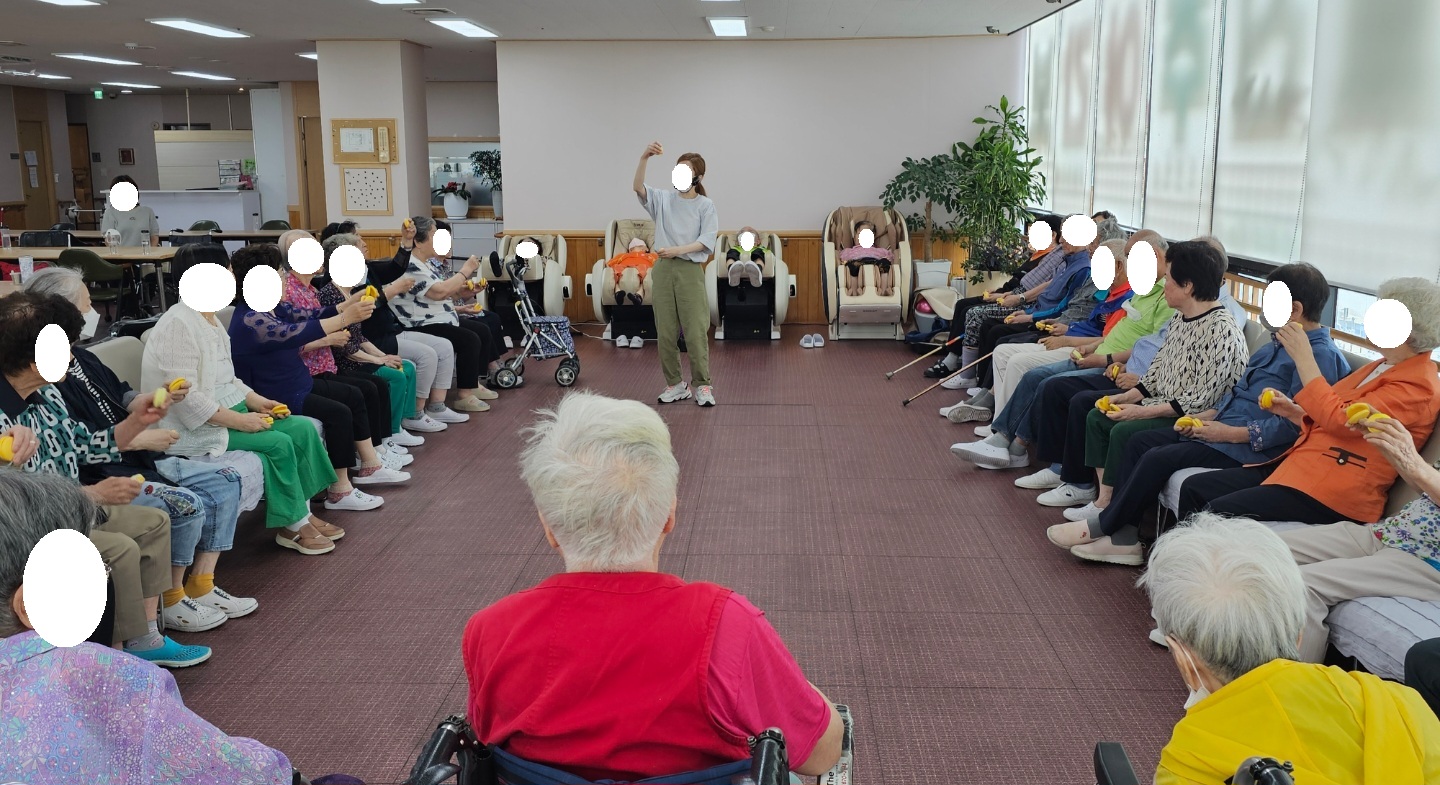/user/d/deoswim/editor/2606/125518d930c17fbad3606f82ed9587f9_1780295361_0437.jpg 이미지크게보기