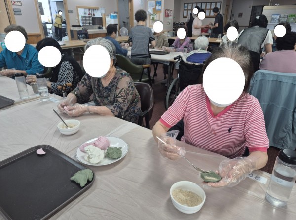 thumb0d1e129d1b562ba6b123c12fd59ee690_1790138175_1908.jpg